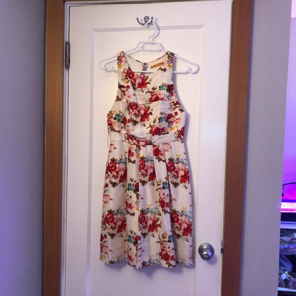 Alice + Olivia Dress - Picture 2 of 4